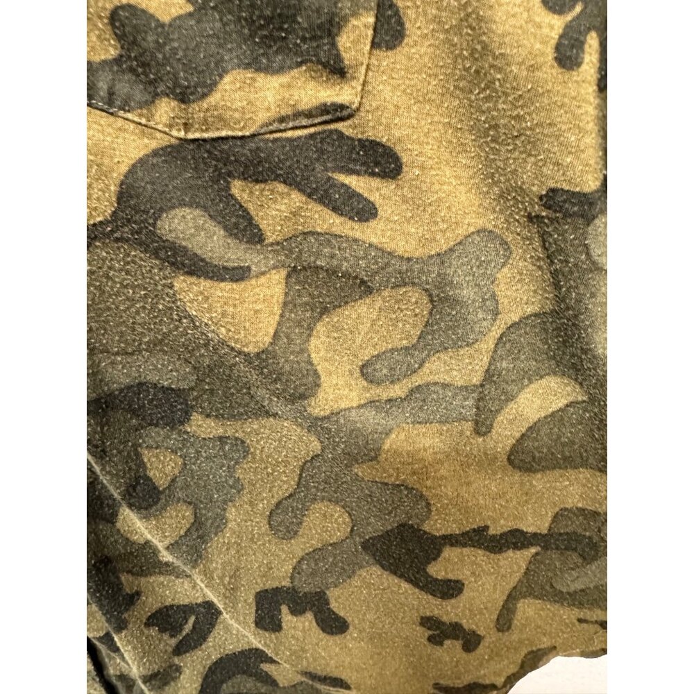 Camo Button-Up Shirt By Paper + Tee Size L Cotton Womens Casual Wear - Picture 4 of 8